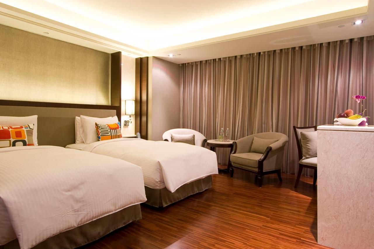 S Aura Hotel Tajpej Zewnętrze zdjęcie